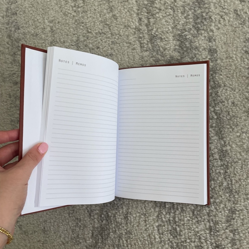 Hey Dude Notebook - Picture 2 of 3